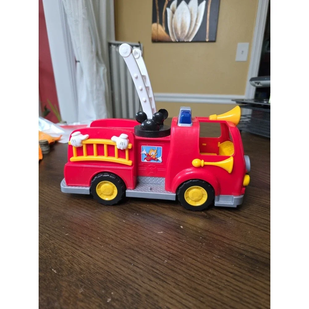 Disney Mickey Mouse Clubhouse Fire Truck Engine‎ - Working Sounds And Lights